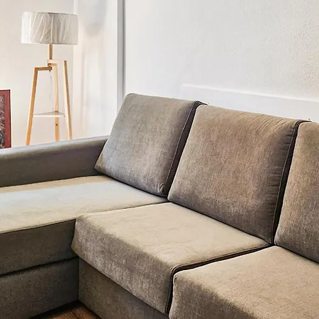 Gorgeous In פואנגירולה